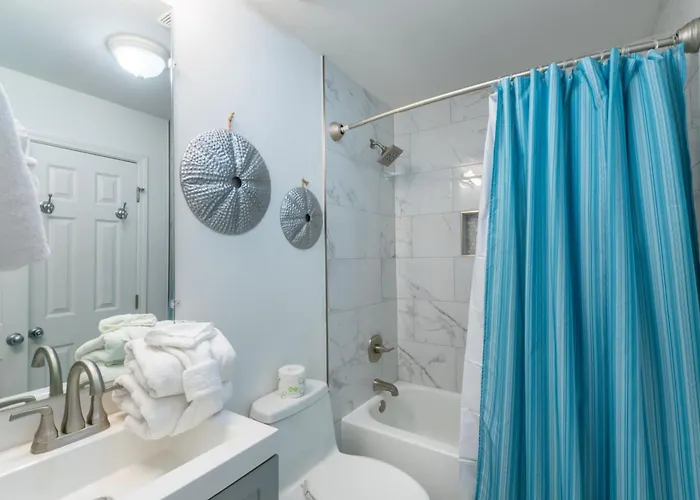 Lighthouse Apartment Gulf Shores