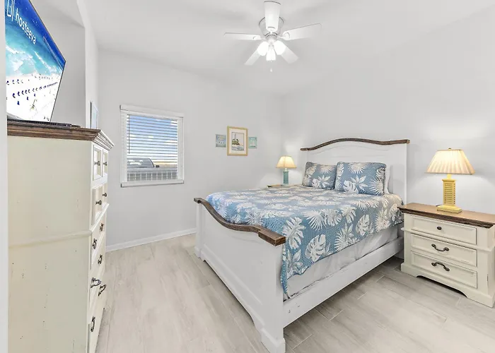Lighthouse Apartment
